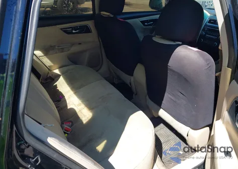 2014 Nissan Altima 2.5 S z USA, uszkodzony, nr VIN 1N4AL3AP8EC161233